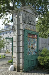 Gate-pier with buildings of The Square beyond, of the former Royal Naval Hospital, Plymouth